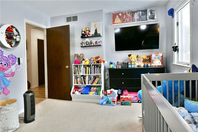 4650 Logan Gate Road, Youngstown, OH 44505