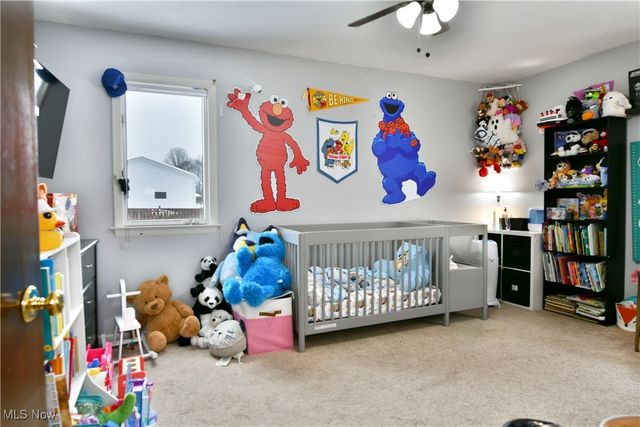 4650 Logan Gate Road, Youngstown, OH 44505