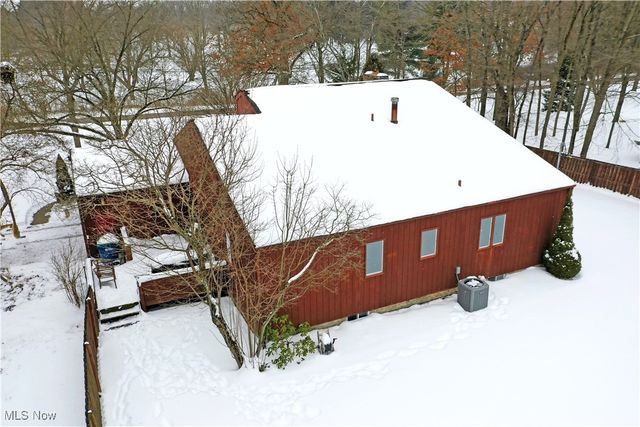 4650 Logan Gate Road, Youngstown, OH 44505