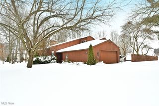 4650 Logan Gate Road, Youngstown, OH 44505