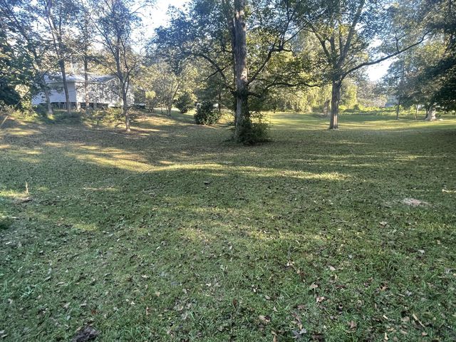 505 W 10th Ave., Lumberton, MS 39455