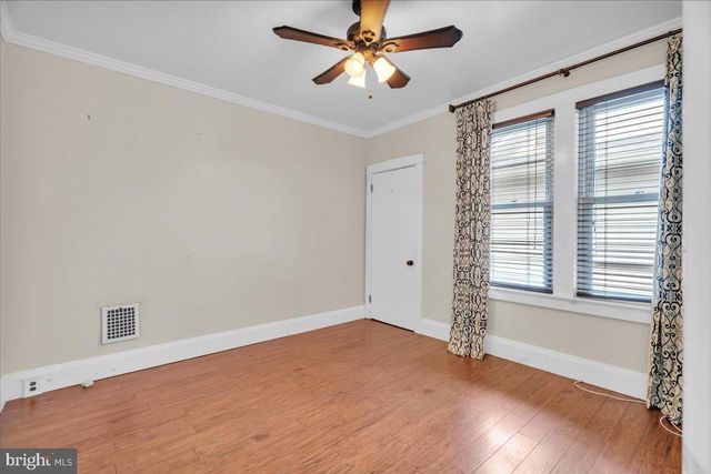 211 S LOGAN, Audubon, NJ 08106