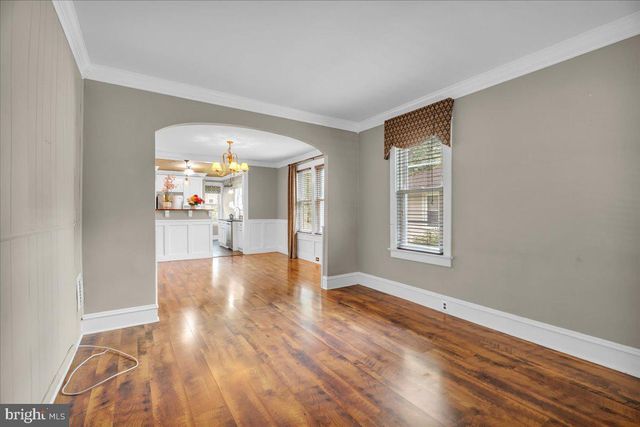 211 S LOGAN, Audubon, NJ 08106