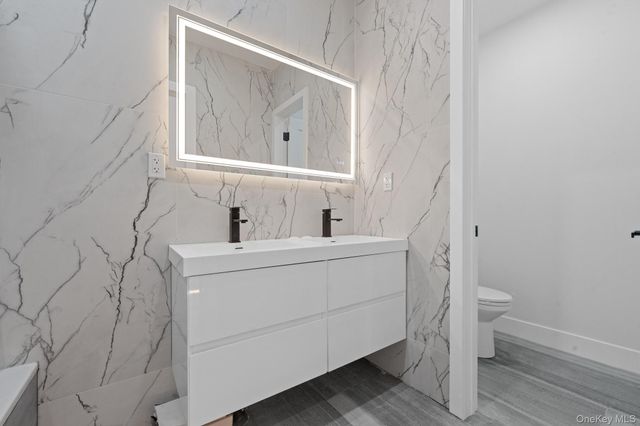 11620 194th Street, Saint Albans, NY 11412