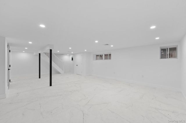 11620 194th Street, Saint Albans, NY 11412