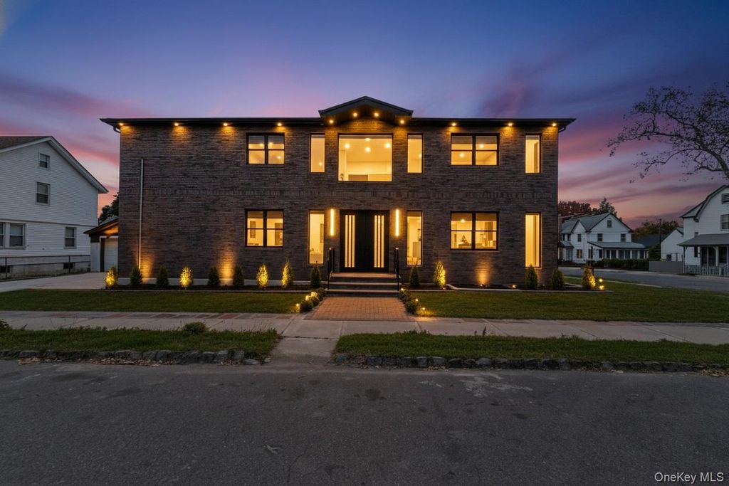 11620 194th Street, Saint Albans, NY 11412