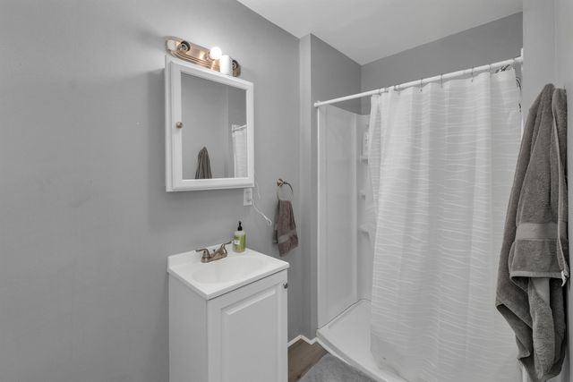 47 Pickering Road, Rochester, NH 03867