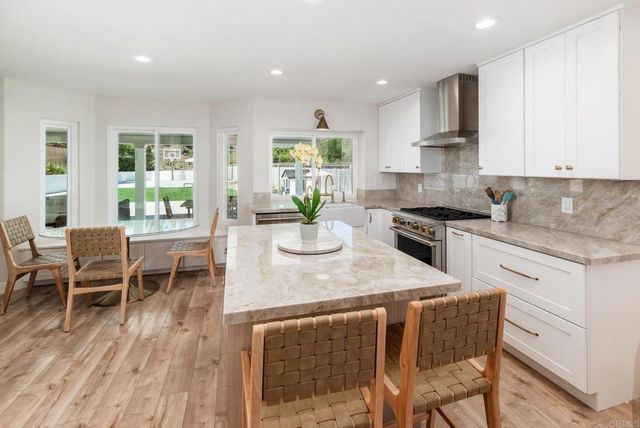 12831 Isocoma Street, San Diego, CA 92129