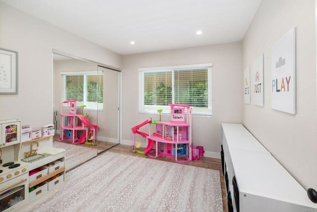 12831 Isocoma Street, San Diego, CA 92129