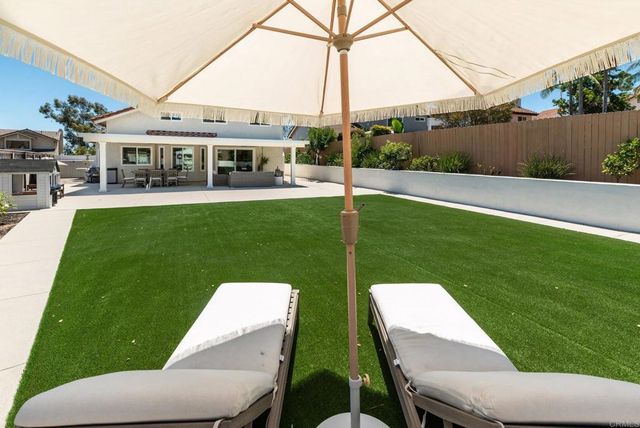 12831 Isocoma Street, San Diego, CA 92129