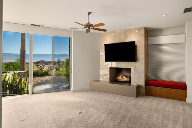 30 Hillcrest Drive, Rancho Mirage, CA 92270
