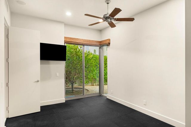 30 Hillcrest Drive, Rancho Mirage, CA 92270