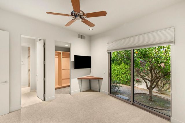 30 Hillcrest Drive, Rancho Mirage, CA 92270