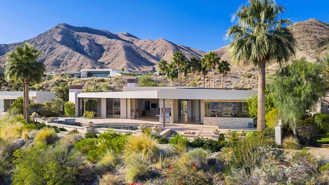 30 Hillcrest Drive, Rancho Mirage, CA 92270