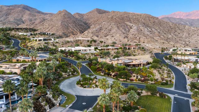 30 Hillcrest Drive, Rancho Mirage, CA 92270