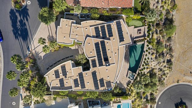 30 Hillcrest Drive, Rancho Mirage, CA 92270