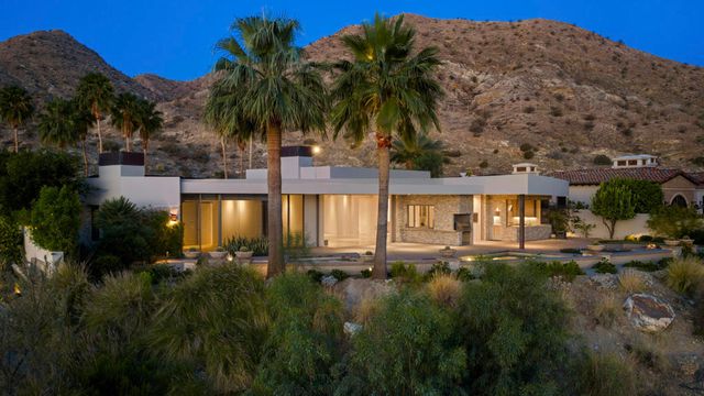 30 Hillcrest Drive, Rancho Mirage, CA 92270