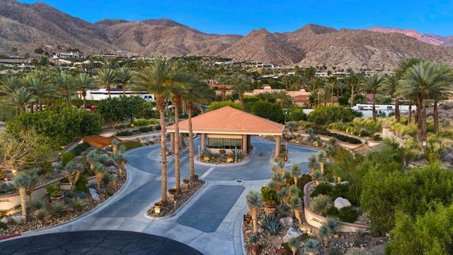 30 Hillcrest Drive, Rancho Mirage, CA 92270