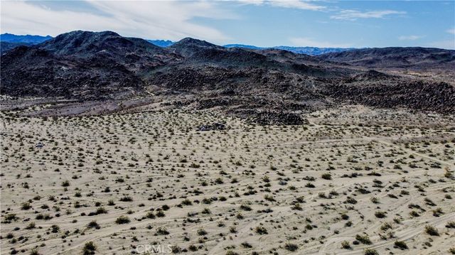 0 Sunny Sands Drive, Joshua Tree, CA 92252