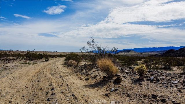 0 Sunny Sands Drive, Joshua Tree, CA 92252