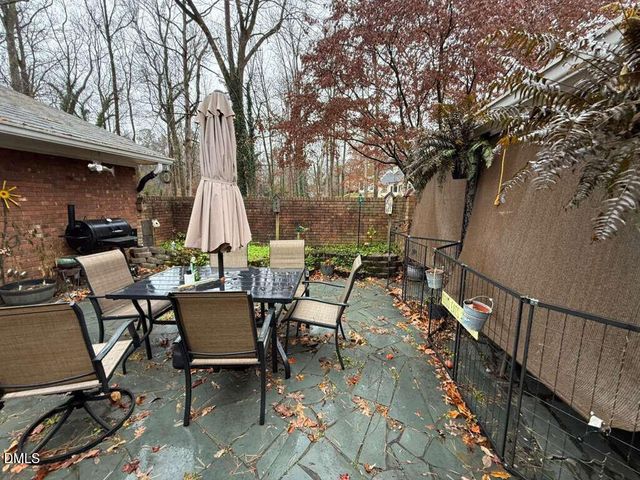 314 Willowood Drive, Henderson, NC 27536