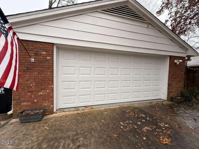 314 Willowood Drive, Henderson, NC 27536