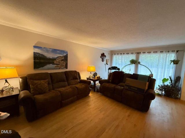 314 Willowood Drive, Henderson, NC 27536