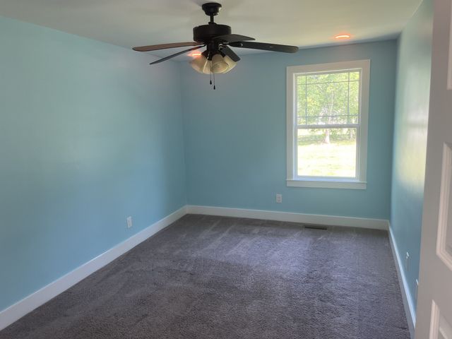 5833 Seminary Rd, Smyrna, TN 37167