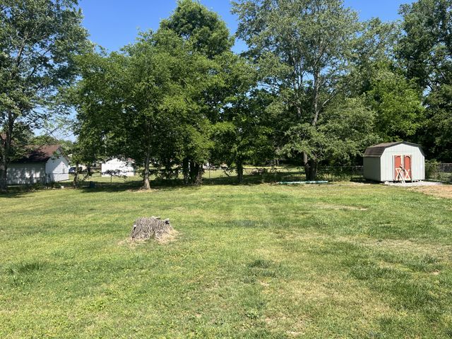 5833 Seminary Rd, Smyrna, TN 37167