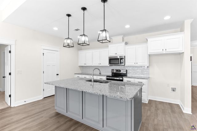 101 Sugar Creek Trail, Perry, GA 31069
