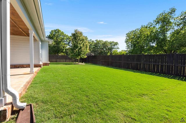 101 Sugar Creek Trail, Perry, GA 31069