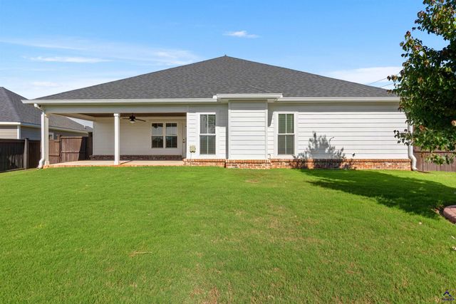 101 Sugar Creek Trail, Perry, GA 31069