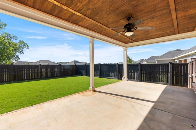 101 Sugar Creek Trail, Perry, GA 31069