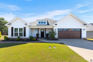 101 Sugar Creek Trail, Perry, GA 31069