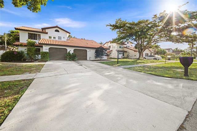 443 NE 38th Street, Boca Raton, FL 33431
