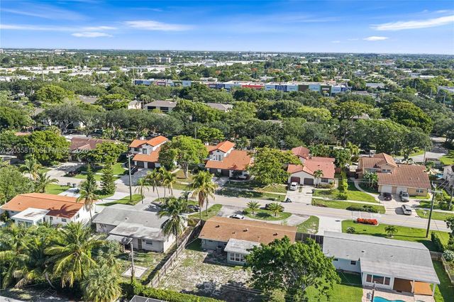 443 NE 38th Street, Boca Raton, FL 33431