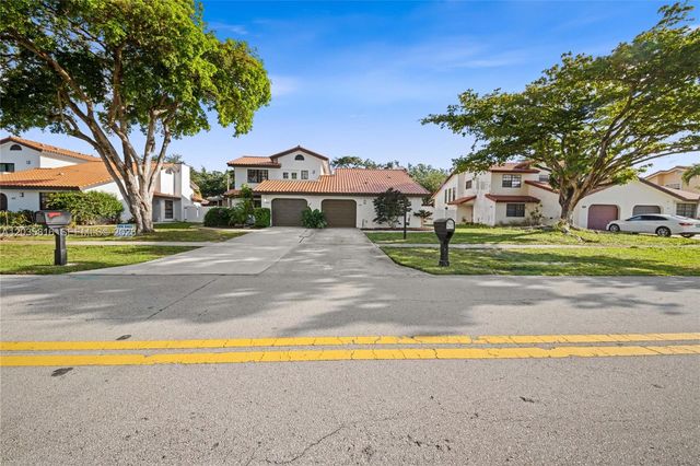 443 NE 38th Street, Boca Raton, FL 33431