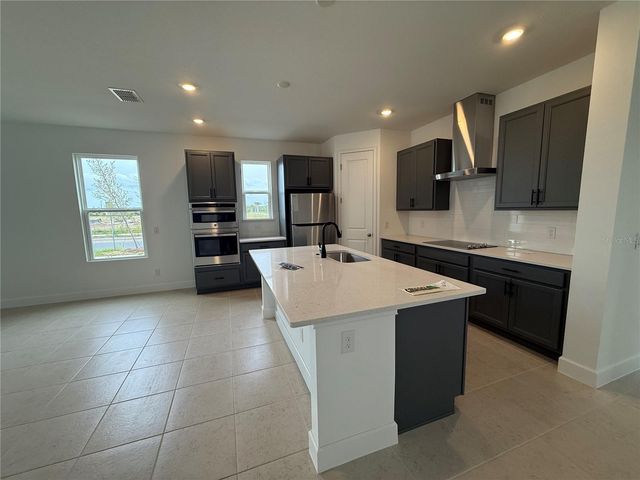 2949 SAILHOUSE DRIVE, St Cloud, FL 34771