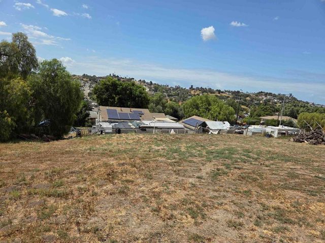 6818 Wunderlin ave, San Diego, CA 92114