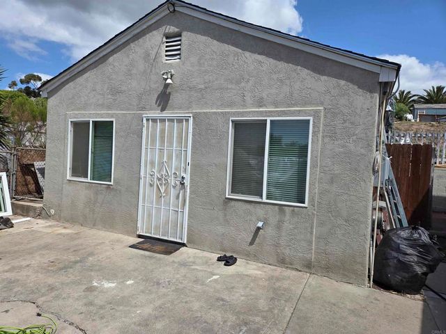 6818 Wunderlin ave, San Diego, CA 92114