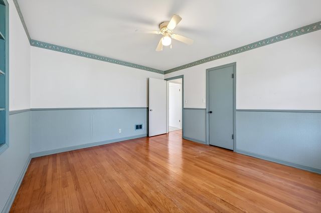 1201 Mills Avenue, Muskegon, MI 49445