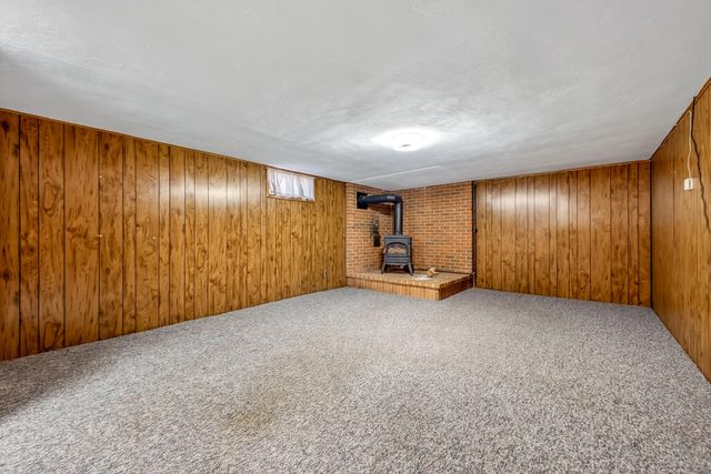 1201 Mills Avenue, Muskegon, MI 49445