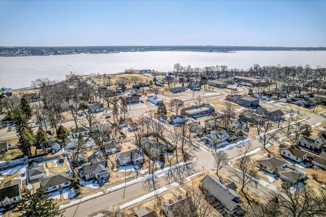 1201 Mills Avenue, Muskegon, MI 49445