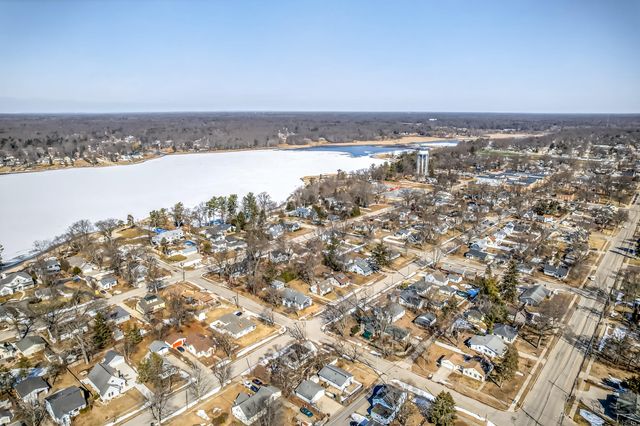 1201 Mills Avenue, Muskegon, MI 49445