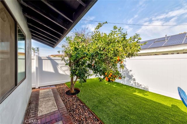 1886 Bonita Avenue, La Verne, CA 91750