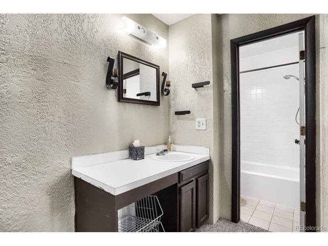 7373 W Florida Ave 15-E, Lakewood, CO 80232