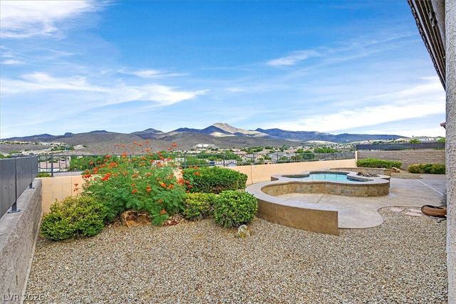 2058 Fountain City Street, Henderson, NV 89052