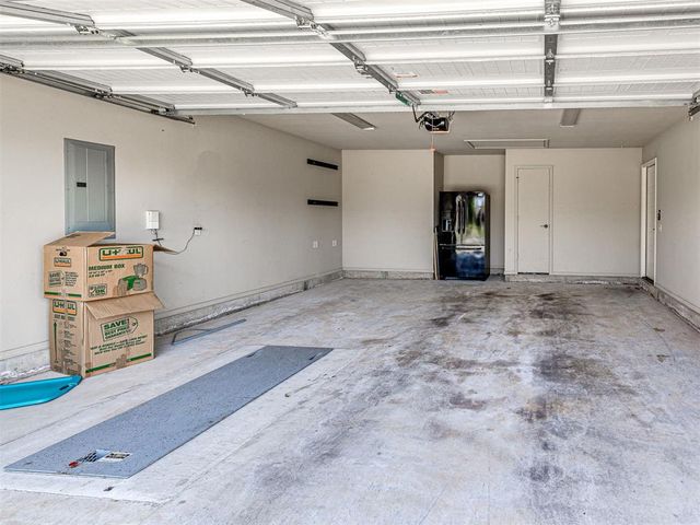 5917 NW 159th Street, Edmond, OK 73013