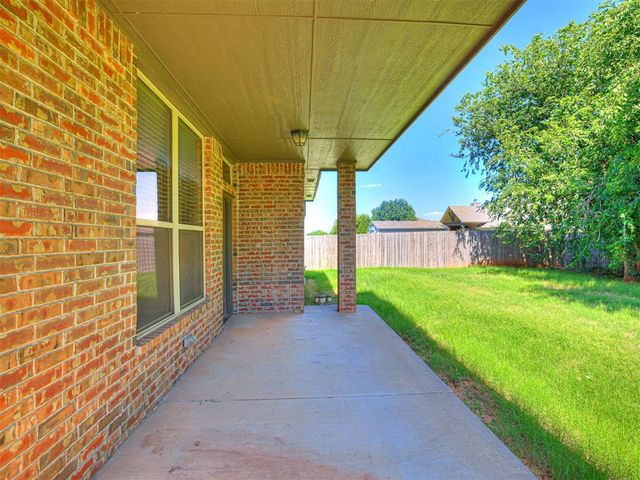 5917 NW 159th Street, Edmond, OK 73013