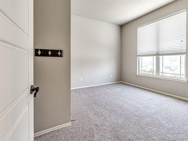 5917 NW 159th Street, Edmond, OK 73013